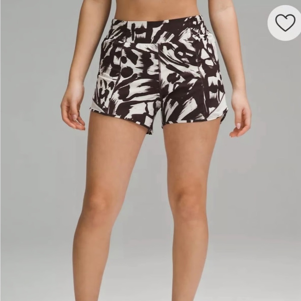 Lululemon Hotty Hot High-Rise Lined Short 4” in Monarch Bloom